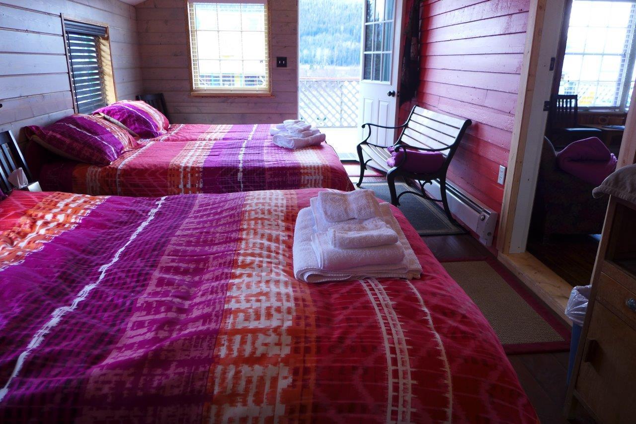 Отель Mountain Thyme Getaway Barkerville Экстерьер фото